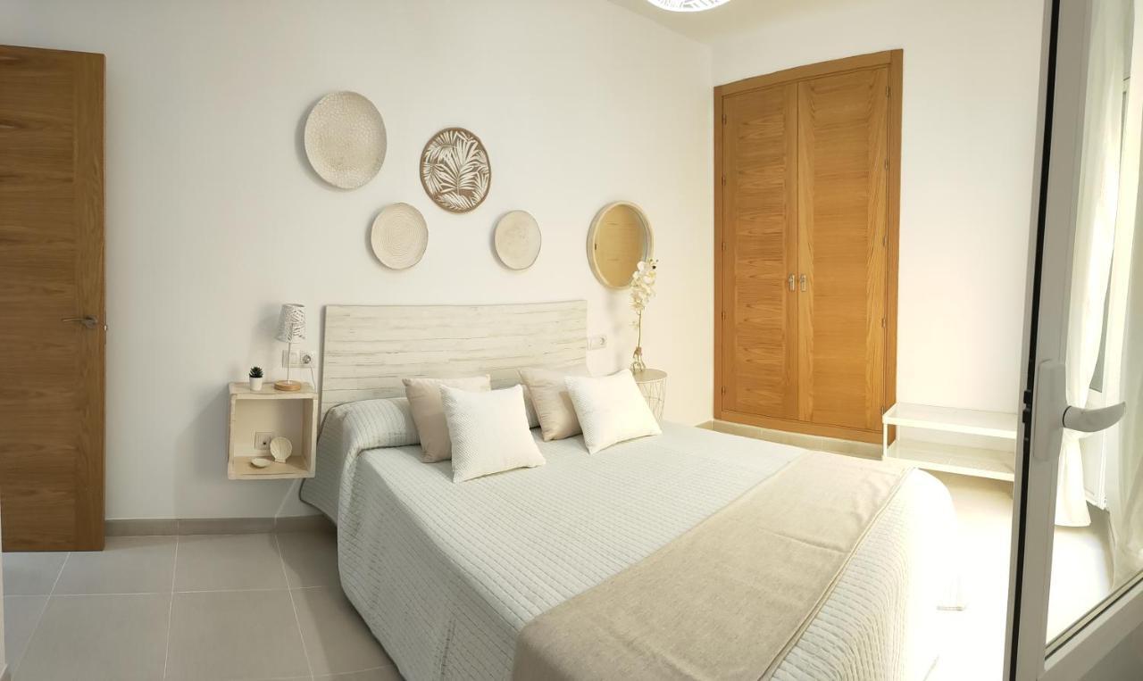 Relax Chiclana-Aparcamiento Privado-Tv Cable-Wifiplus-Aire Acond-Incluido Chiclana de la Frontera Exterior photo